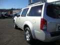 Silver Lightning - Pathfinder S 4x4 Photo No. 9