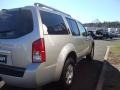 Silver Lightning - Pathfinder S 4x4 Photo No. 10
