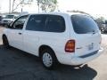 Vibrant White - Windstar LX Photo No. 4