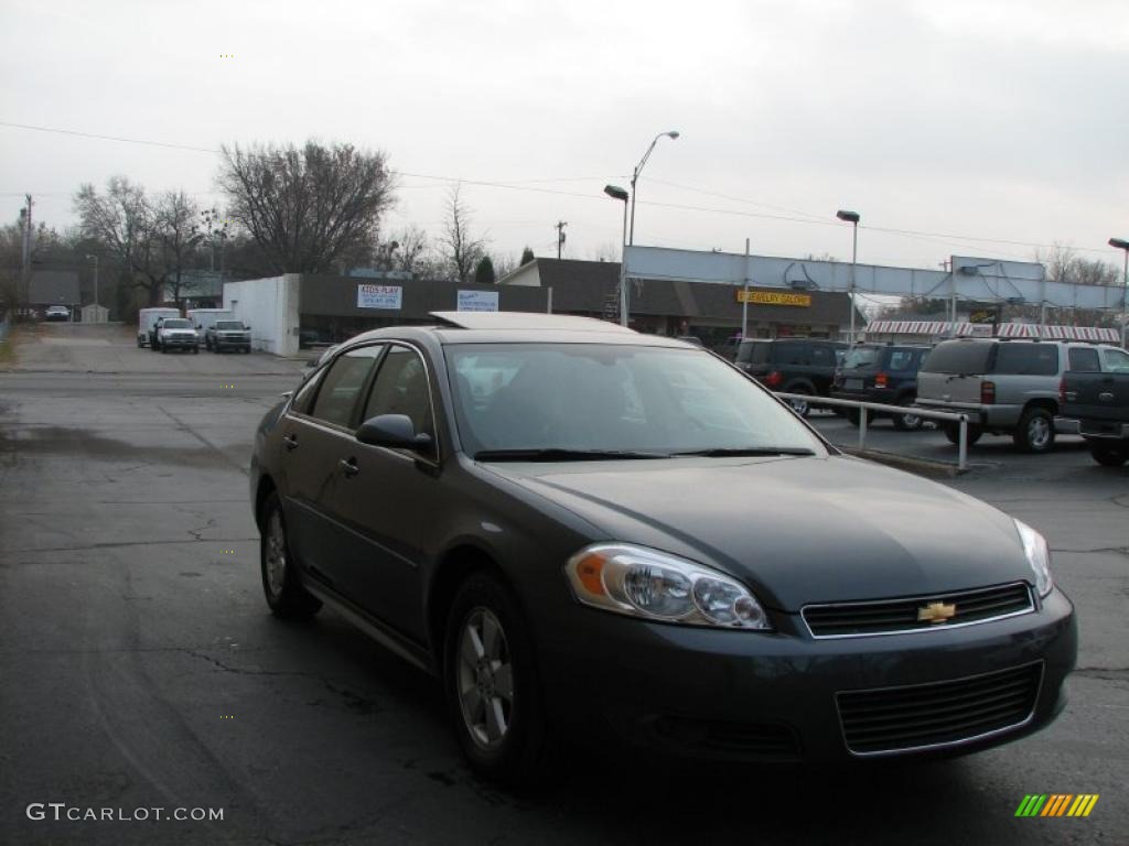 2010 Impala LT - Cyber Gray Metallic / Ebony photo #4