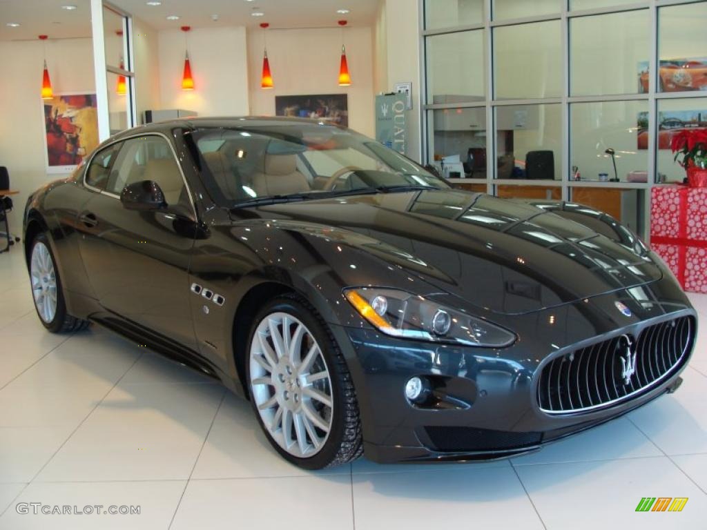 Nero Carbonio (Black Metallic) 2011 Maserati GranTurismo S Automatic Exterior Photo #42022509