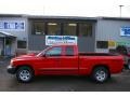 2005 Flame Red Dodge Dakota SLT Club Cab 4x4  photo #2