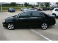 Black - Jetta SE Sedan Photo No. 4