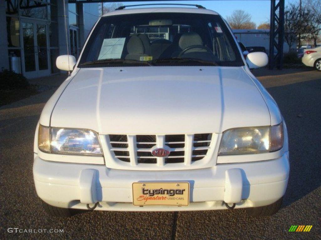 1997 Sportage 4x4 - Crystal White / Beige photo #8