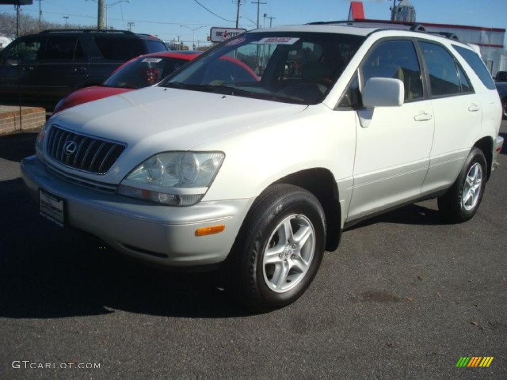2001 RX 300 AWD - White Gold Crystal / Ivory photo #2