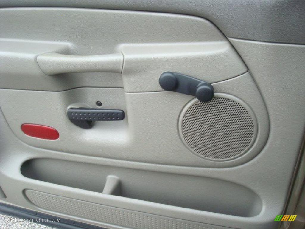 2004 Dodge Ram 1500 SLT Regular Cab Taupe Door Panel Photo #42044564