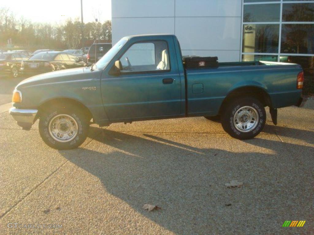 1995 Ranger XL Regular Cab - Cayman Green Metallic / Grey photo #3