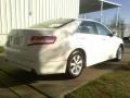 Super White - Camry LE Photo No. 16