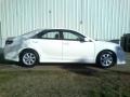 Super White - Camry LE Photo No. 17