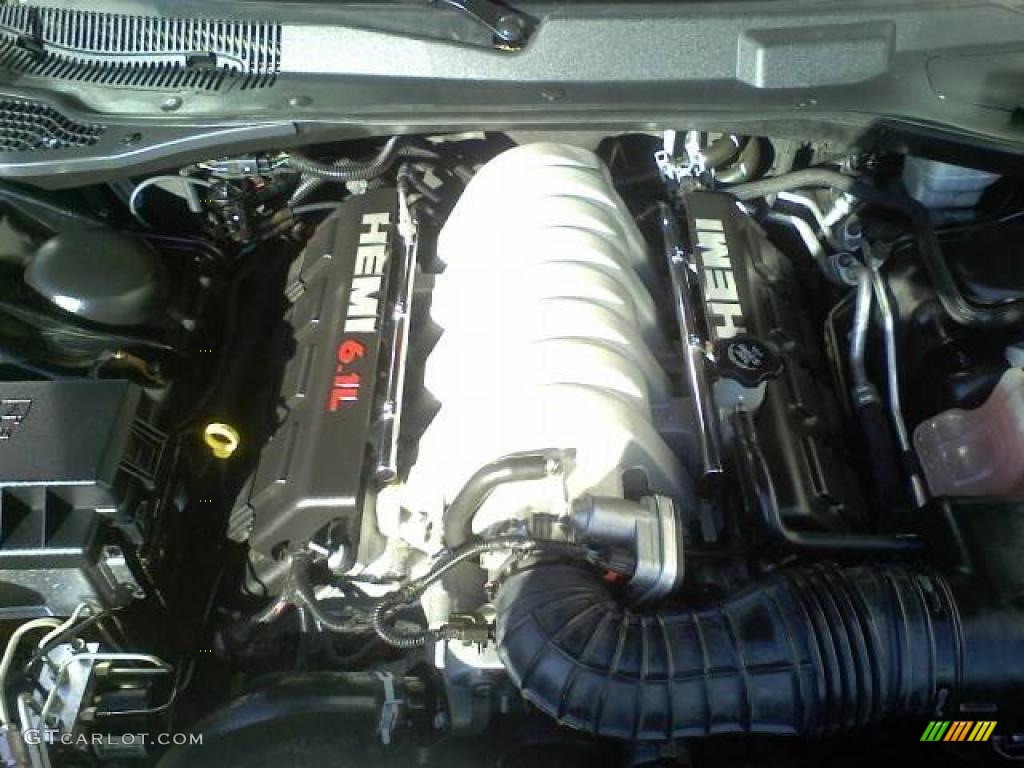 2006 Dodge Charger SRT-8 6.1 Liter SRT HEMI OHV 16-Valve V8 Engine Photo #42051870