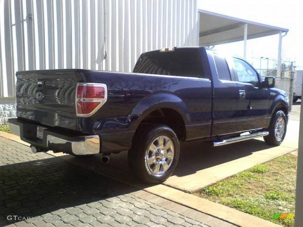 2010 F150 XLT SuperCab - Dark Blue Pearl Metallic / Tan photo #16