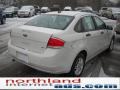 White Suede - Focus SE Sedan Photo No. 6
