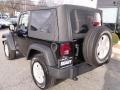 Black - Wrangler X 4x4 Photo No. 4