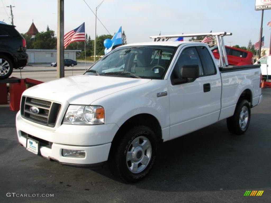 2004 F150 STX Regular Cab - Oxford White / Dark Flint photo #5