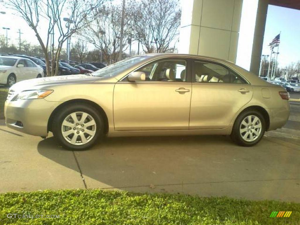 2008 Camry XLE V6 - Desert Sand Mica / Bisque photo #18