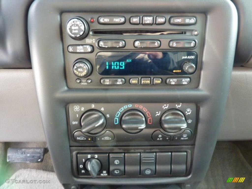 2003 Venture LT - Redfire Metallic / Dark Gray photo #9