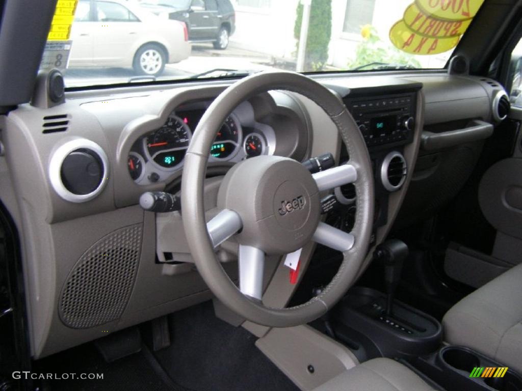 Dark Khaki/Medium Khaki Interior 2008 Jeep Wrangler Sahara 4x4 Photo #42068375