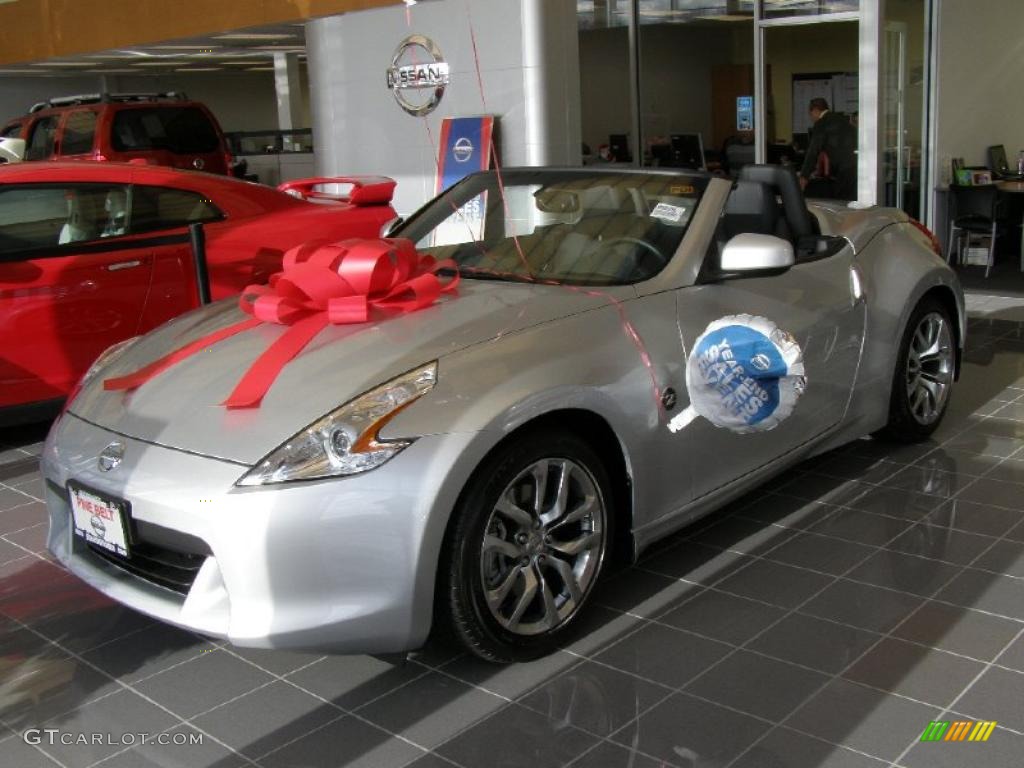 2010 370Z Touring Roadster - Brilliant Silver / Black Leather photo #1
