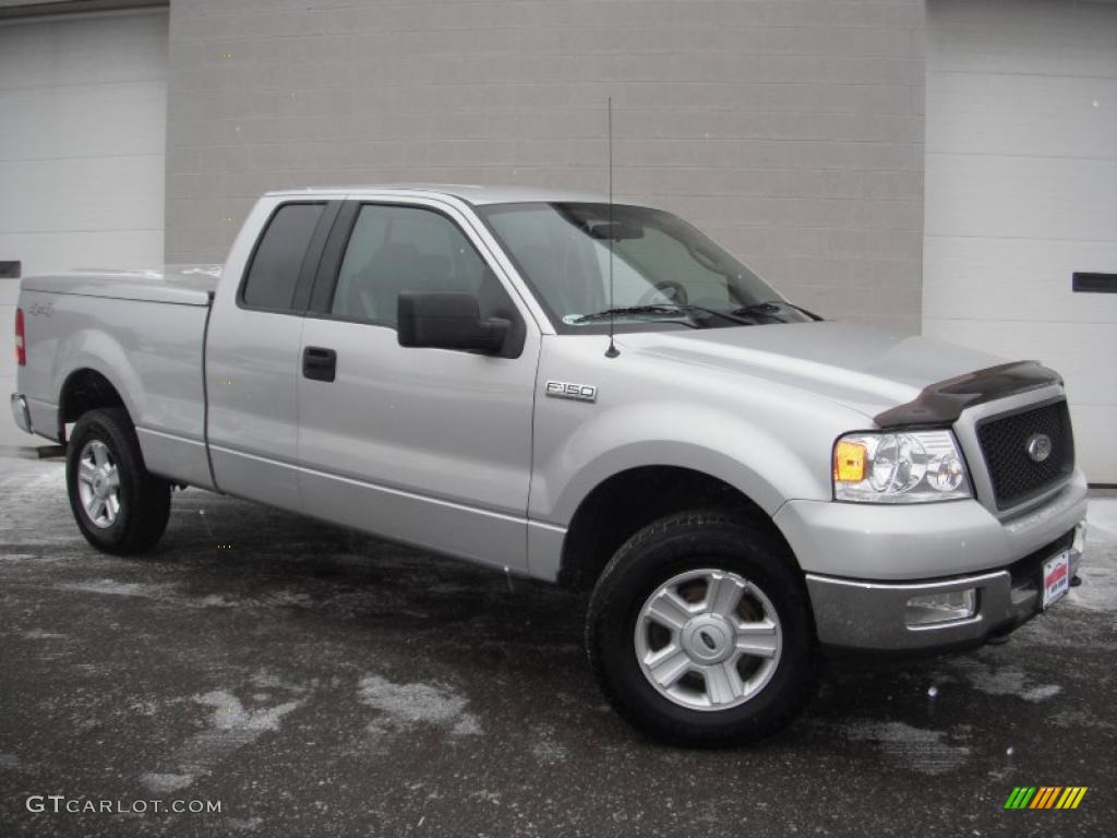 2004 F150 XLT SuperCab 4x4 - Silver Metallic / Dark Flint photo #2