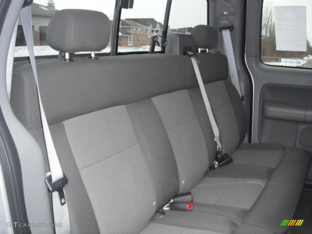 2004 F150 XLT SuperCab 4x4 - Silver Metallic / Dark Flint photo #28