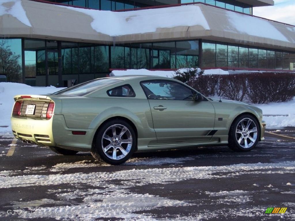 2005 Mustang Saleen S281 Coupe - Legend Lime Metallic / Dark Charcoal photo #21