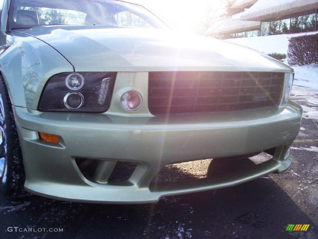 2005 Mustang Saleen S281 Coupe - Legend Lime Metallic / Dark Charcoal photo #24