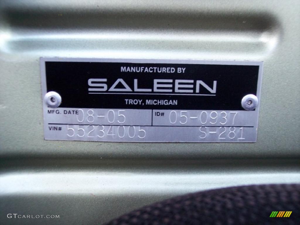 2005 Ford Mustang Saleen S281 Coupe Marks and Logos Photo #42080107