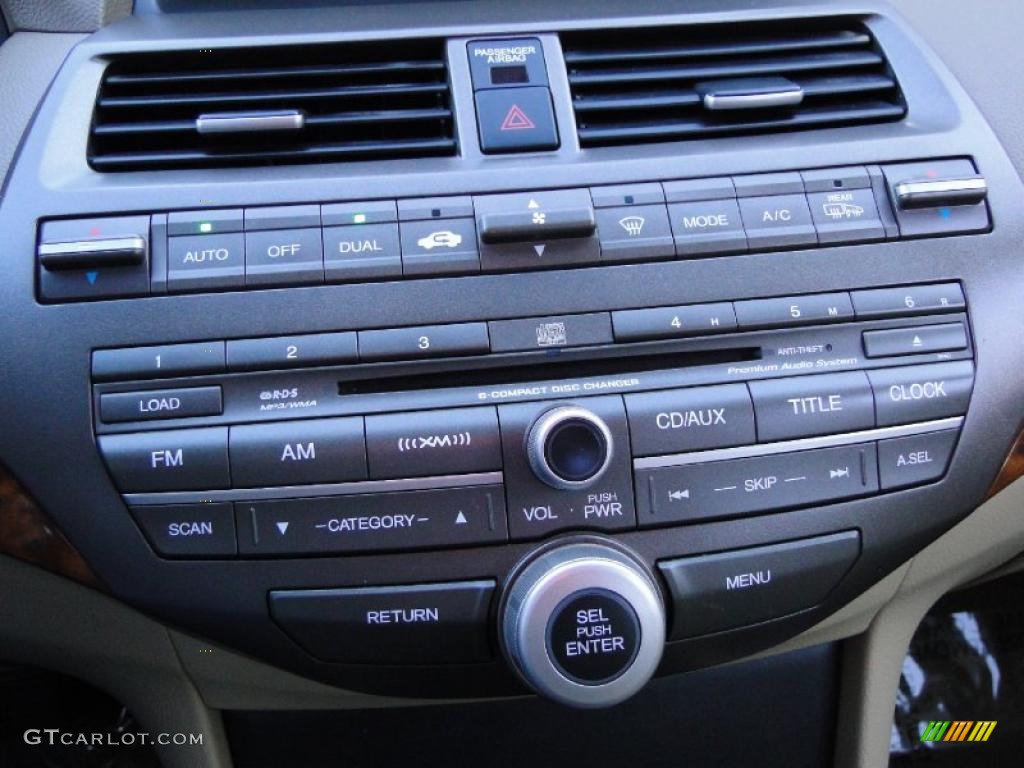 2009 Honda Accord EX-L Sedan Controls Photo #42080207