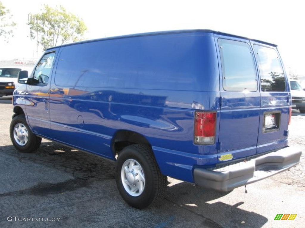 2004 E Series Van E250 Commercial - Fleet Blue / Medium Flint photo #4