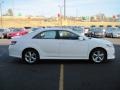 Super White - Camry SE Photo No. 6