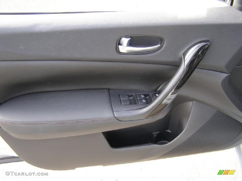2009 Maxima 3.5 SV - Radiant Silver Metallic / Charcoal photo #10