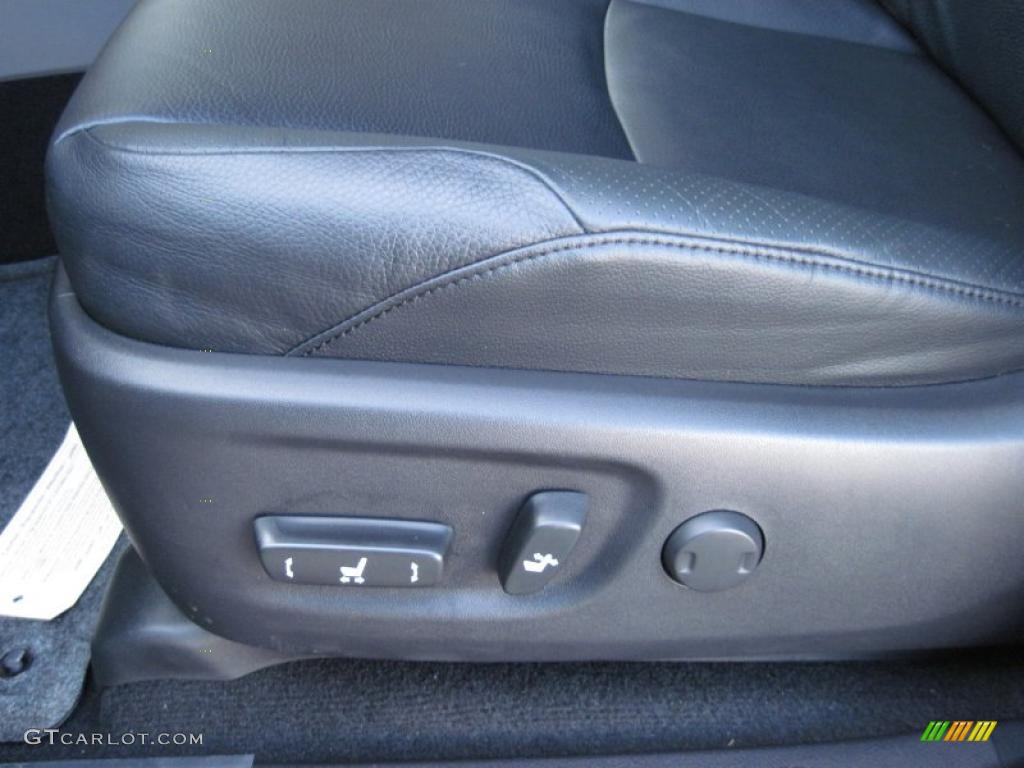 2011 Toyota 4Runner SR5 4x4 Controls Photo #42084331