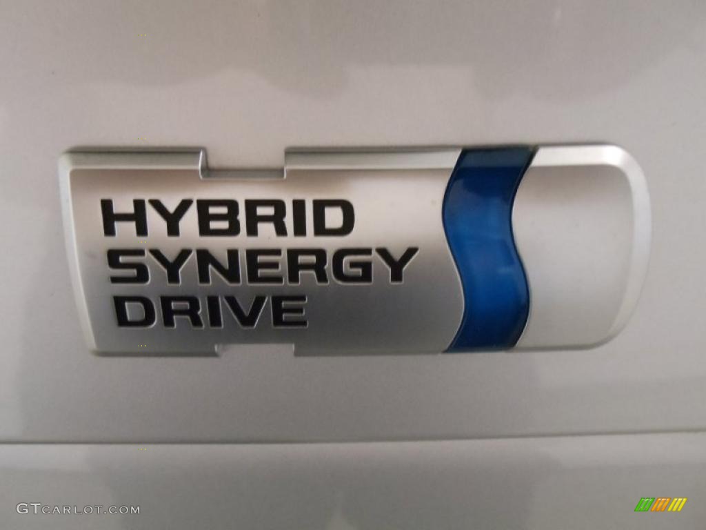 2010 Prius Hybrid III - Classic Silver Metallic / Dark Gray photo #10