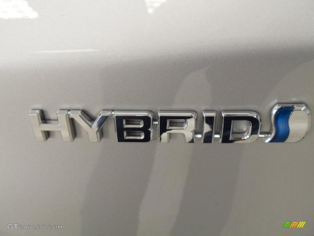 2010 Prius Hybrid III - Classic Silver Metallic / Dark Gray photo #11