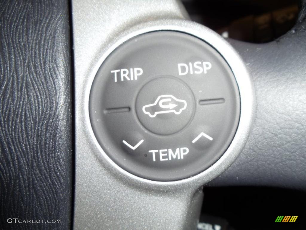 2010 Prius Hybrid III - Classic Silver Metallic / Dark Gray photo #26