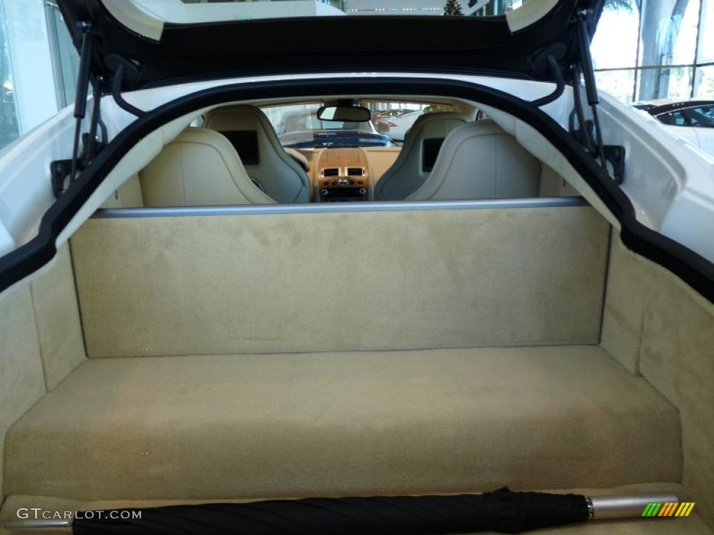 2011 Aston Martin Rapide Sedan Trunk Photo #42090715