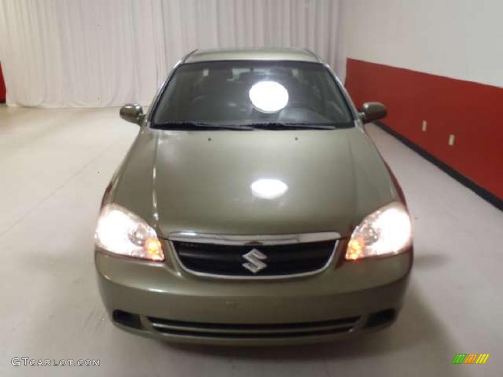 2006 Forenza Sedan - Desert Green Metallic / Grey photo #2