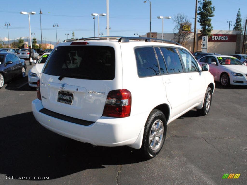 2004 Highlander V6 4WD - Super White / Ash photo #8