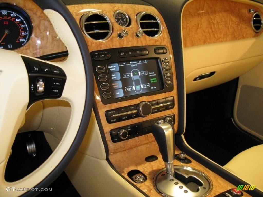 2011 Bentley Continental GTC Standard Continental GTC Model Controls Photo #42102181