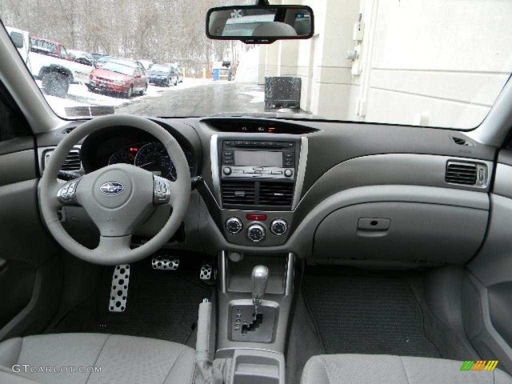 2010 Forester 2.5 XT Limited - Dark Gray Metallic / Black photo #19