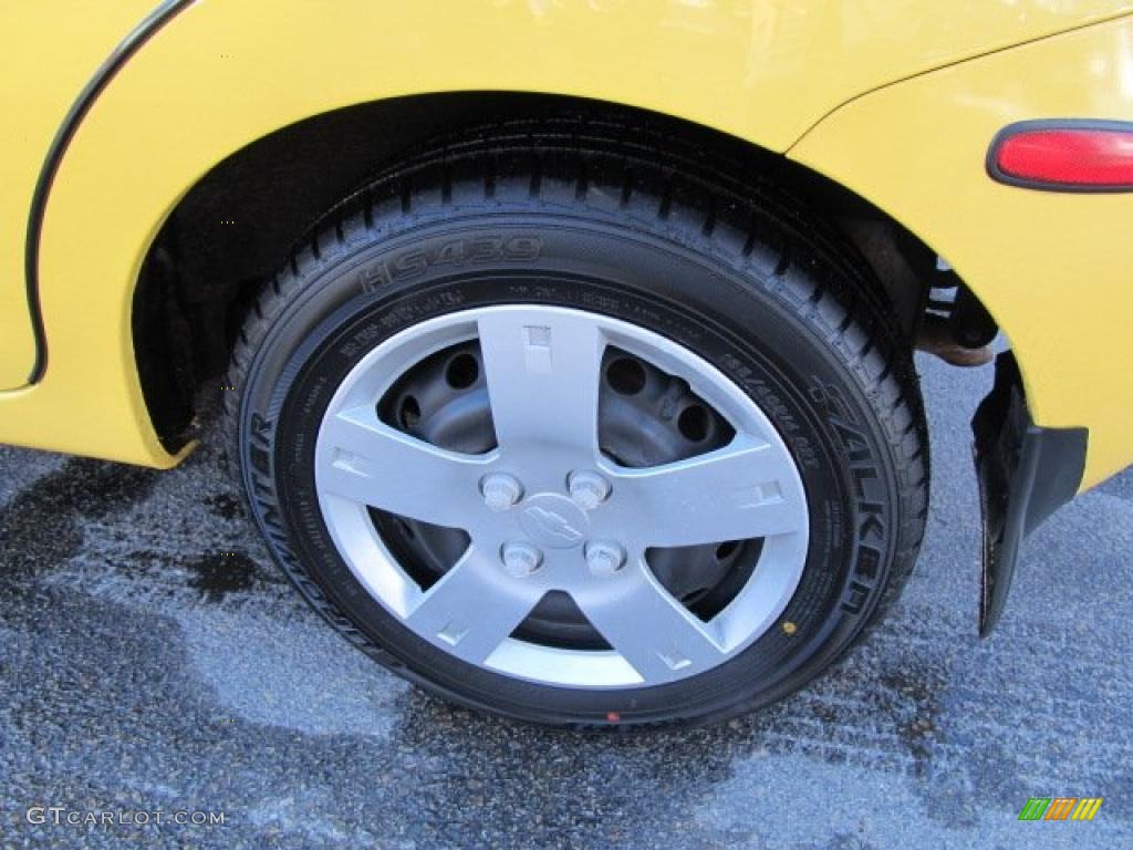 2007 Aveo 5 LS Hatchback - Summer Yellow / Charcoal Black photo #3