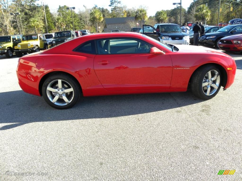 2011 Camaro LT Coupe - Victory Red / Beige photo #10