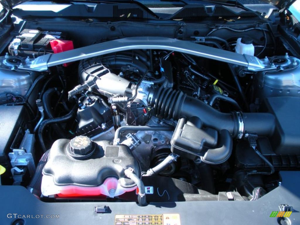 2011 Ford Mustang V6 Convertible 3.7 Liter DOHC 24-Valve TiVCT V6 Engine Photo #42110921