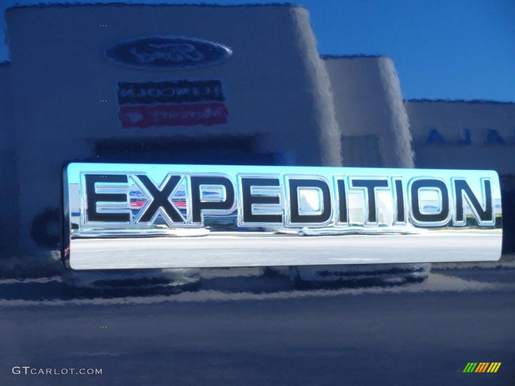 2011 Ford Expedition EL King Ranch Marks and Logos Photo #42111201
