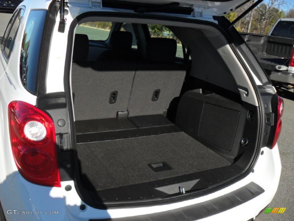 2011 Chevrolet Equinox LS AWD Trunk Photo #42111493
