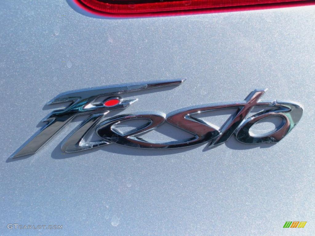 2011 Ford Fiesta SE Sedan Marks and Logos Photo #42111821
