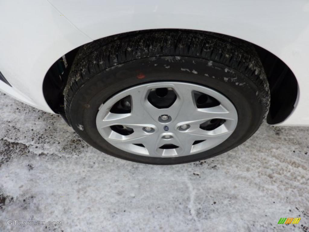 2011 Fiesta S Sedan - Oxford White / Light Stone/Charcoal Black Cloth photo #9