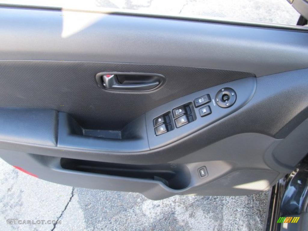2009 Elantra SE Sedan - Black Pearl / Black photo #15