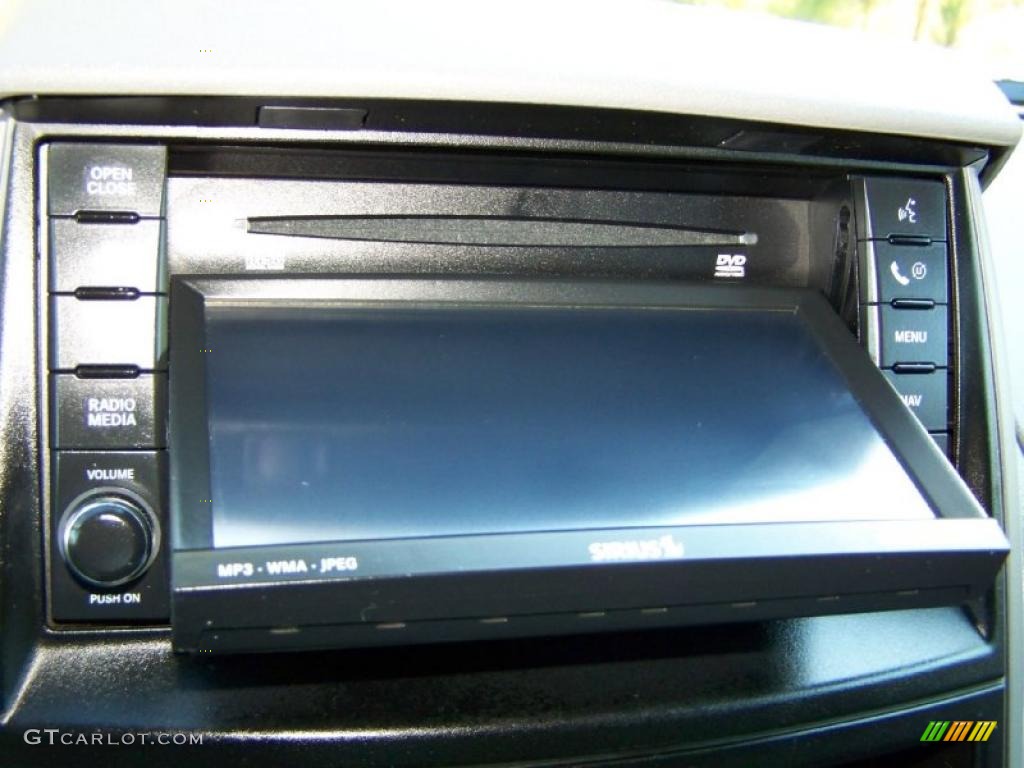 2008 Chrysler Town & Country Touring Navigation Photo #42114833