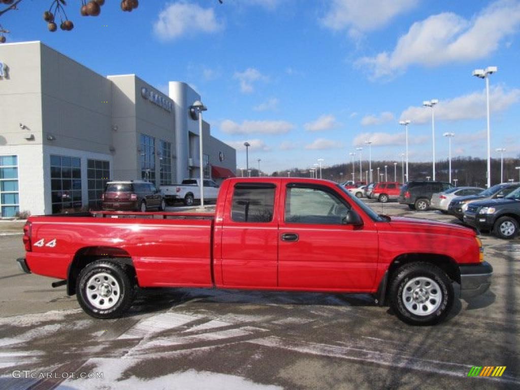 2005 Silverado 1500 LS Extended Cab 4x4 - Victory Red / Dark Charcoal photo #2